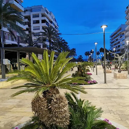 Center Sea View Apartment