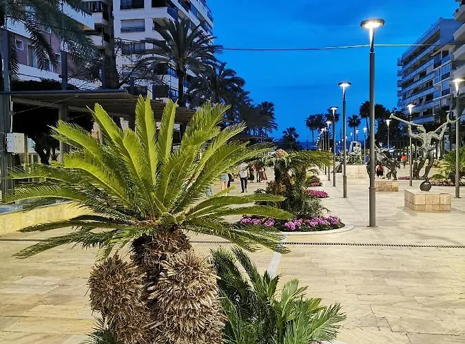 Center Sea View