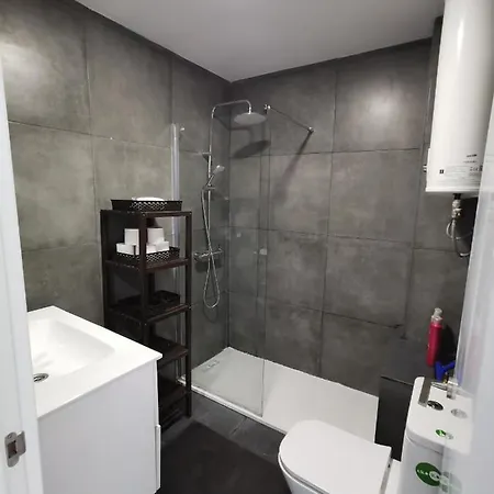 Center Sea View 아파트