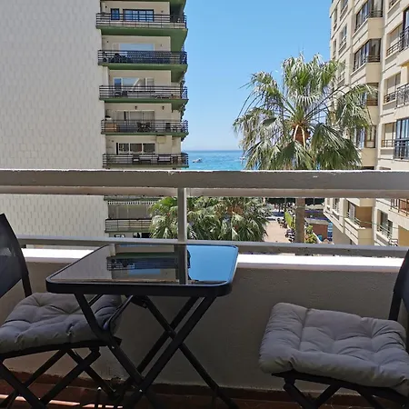 Center Sea View Apartament *